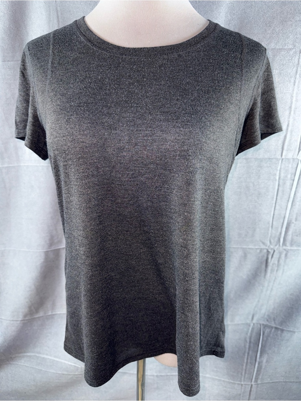 2896-Calvin Klein Heather Charcoal Short Sleeve Crew Neck Tee